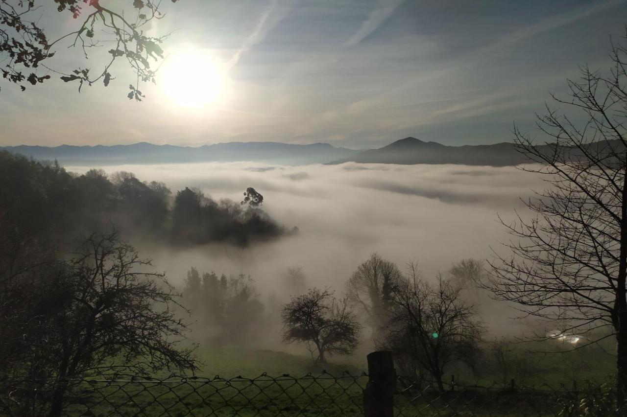El Corquieu De La Cava San Feliz (Pilona, Asturias)